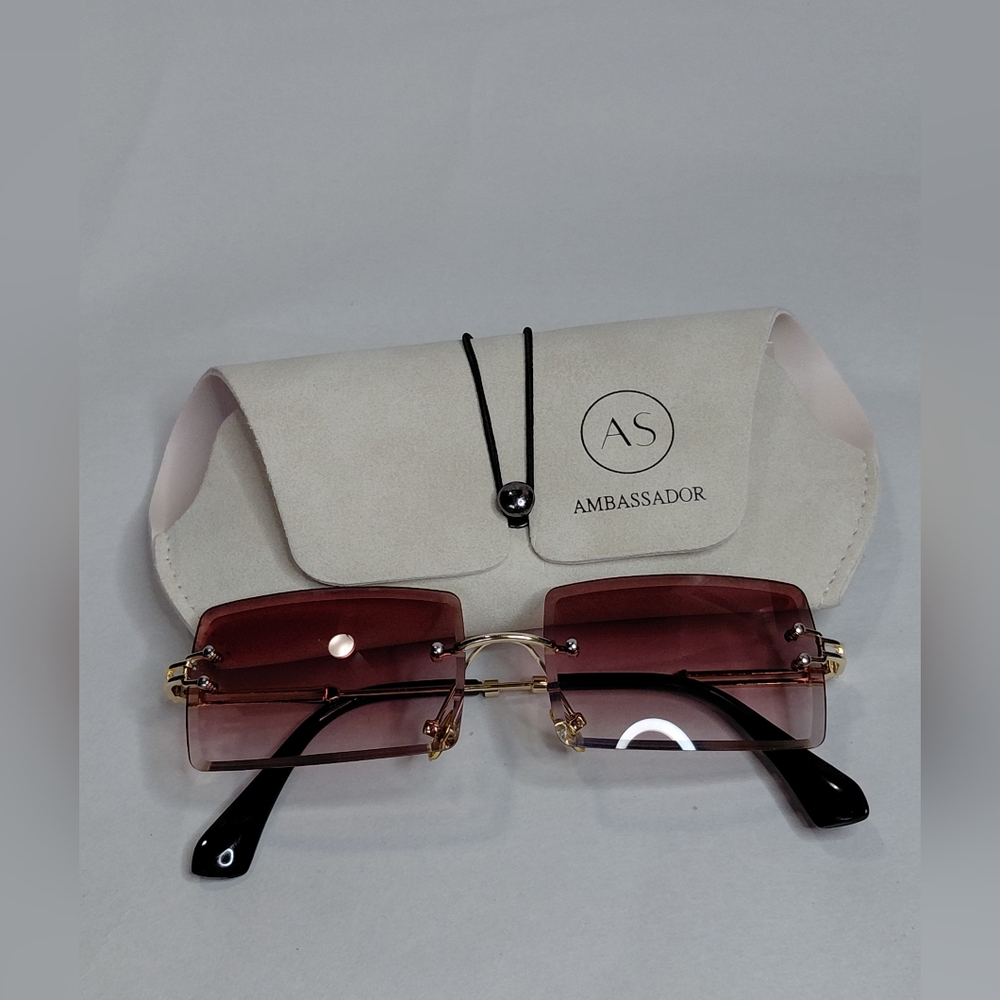 Ambassador Mauve Sunglasses with Black Temples